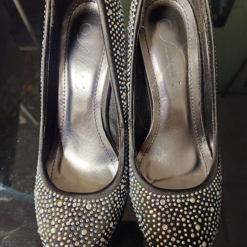 Women's shoes